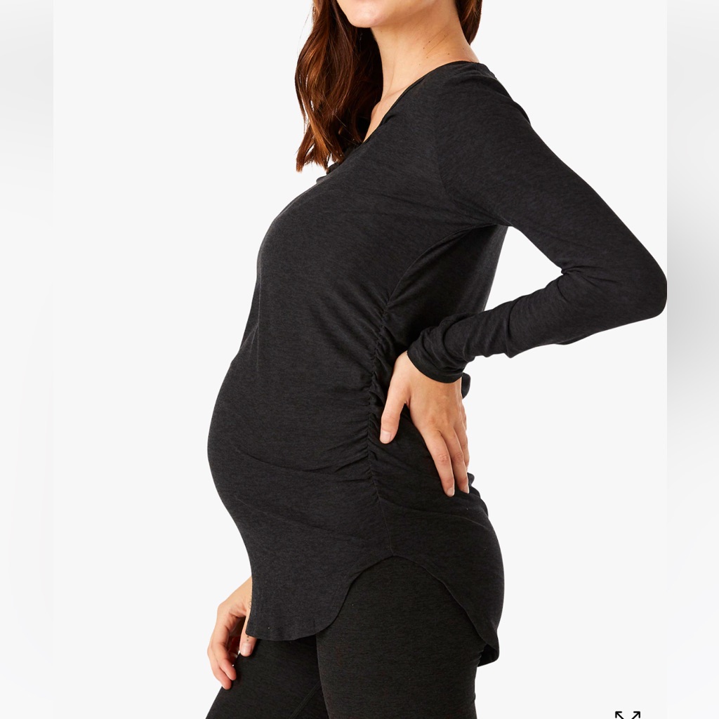 Beyond Yoga Maternity Cut And Run Pullover Top In Featherweight Spacedye Purple